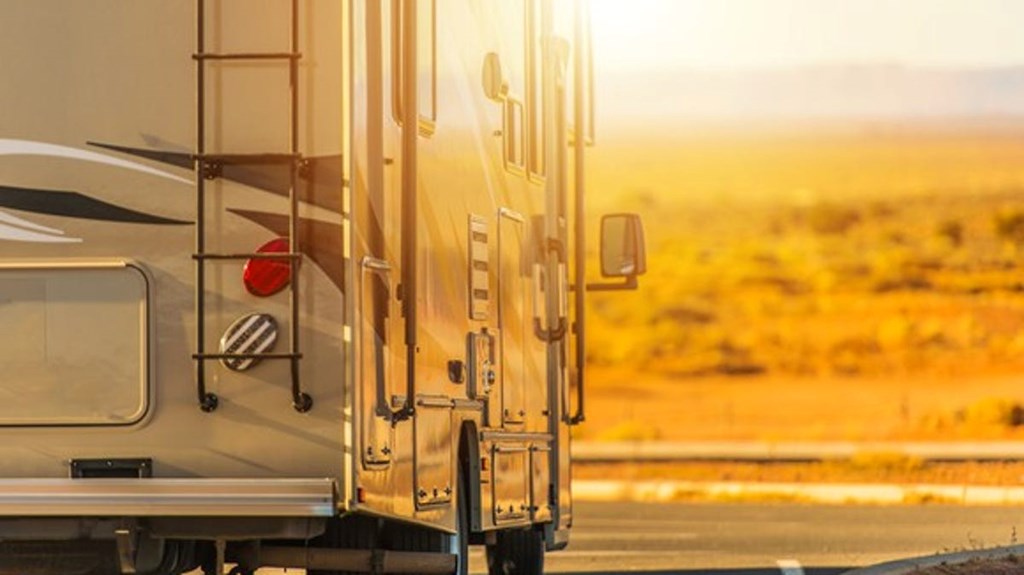 14 TRICKS FOR KEEPING YOUR RV COOL IN THE SUMMER