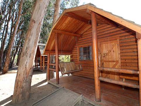 Stay 2 nights, get 1 night free rustic cabin Photo