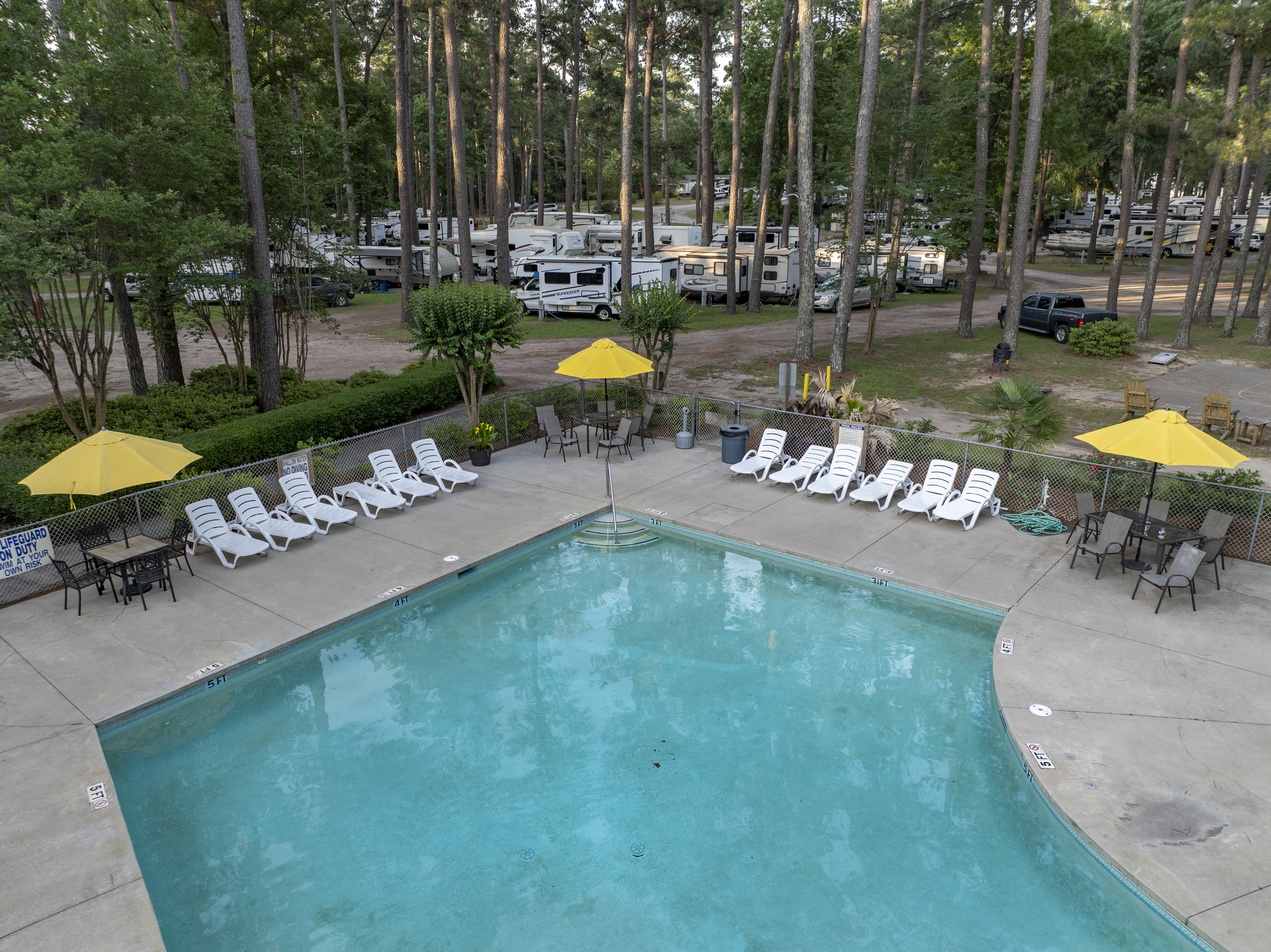 Swimming-Pool