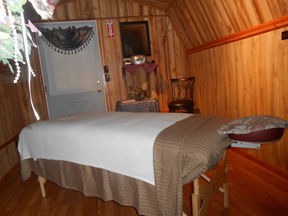 Massge Parlor