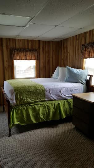 Cottage bedroom - double bed and set of bunks