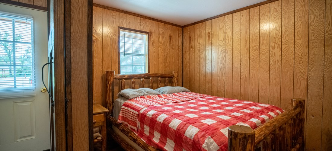 Sheridan/Big Horn Mountains KOA Cabin Bedroom