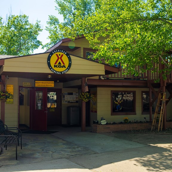Plan a trip to Colstrip, Montana