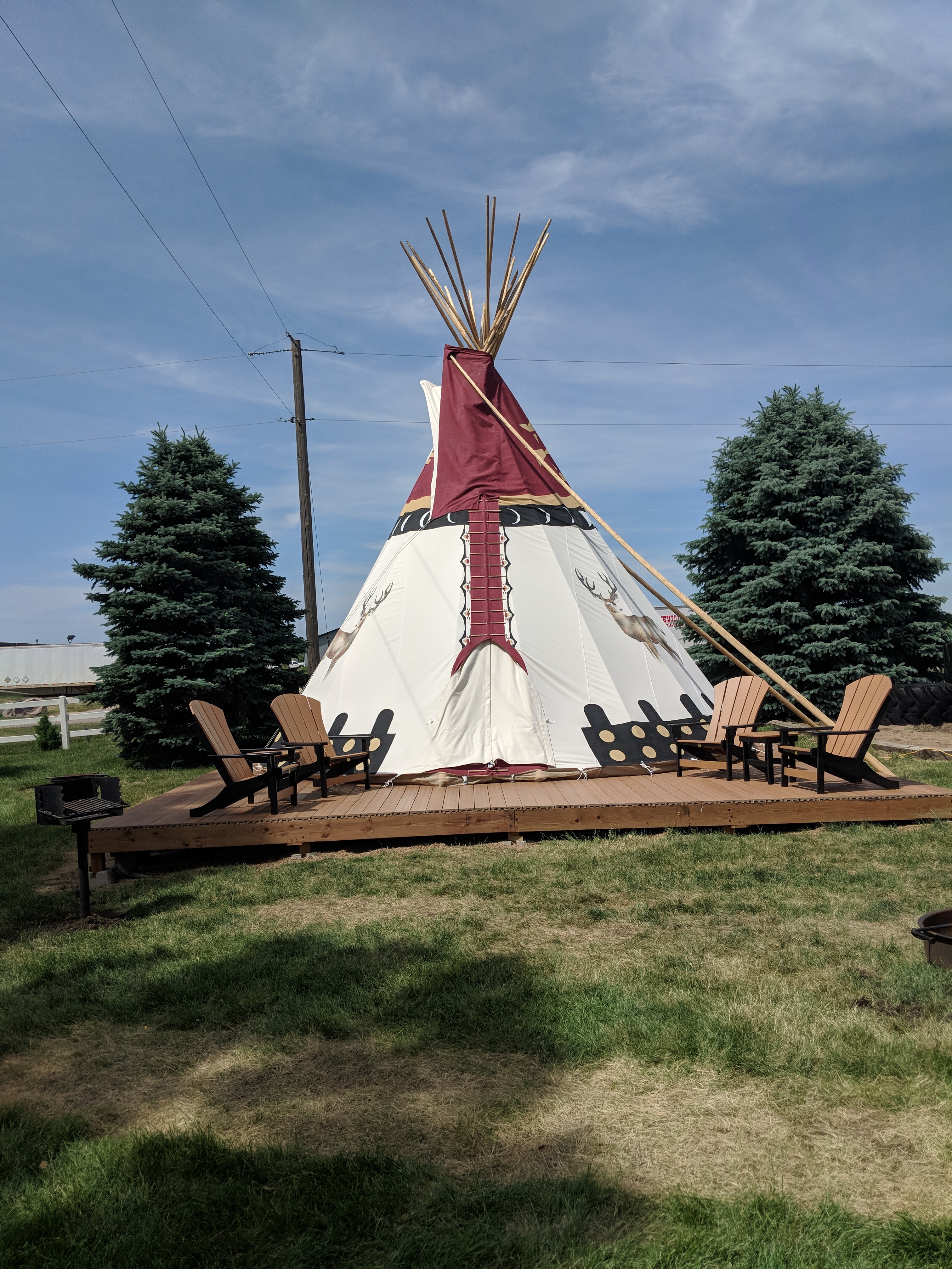Exterior Teepee