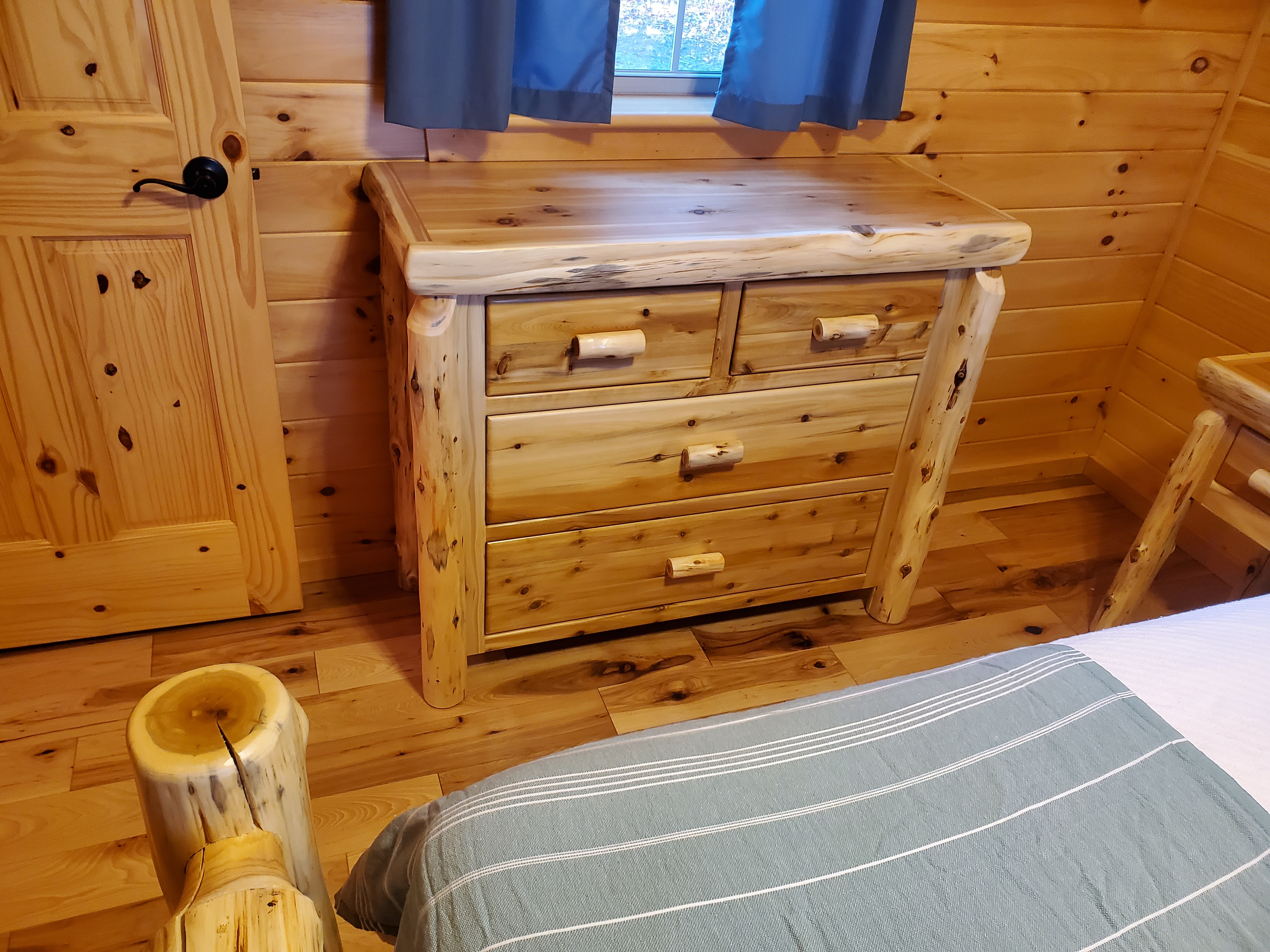 Moose Lodge Queen Bedroom