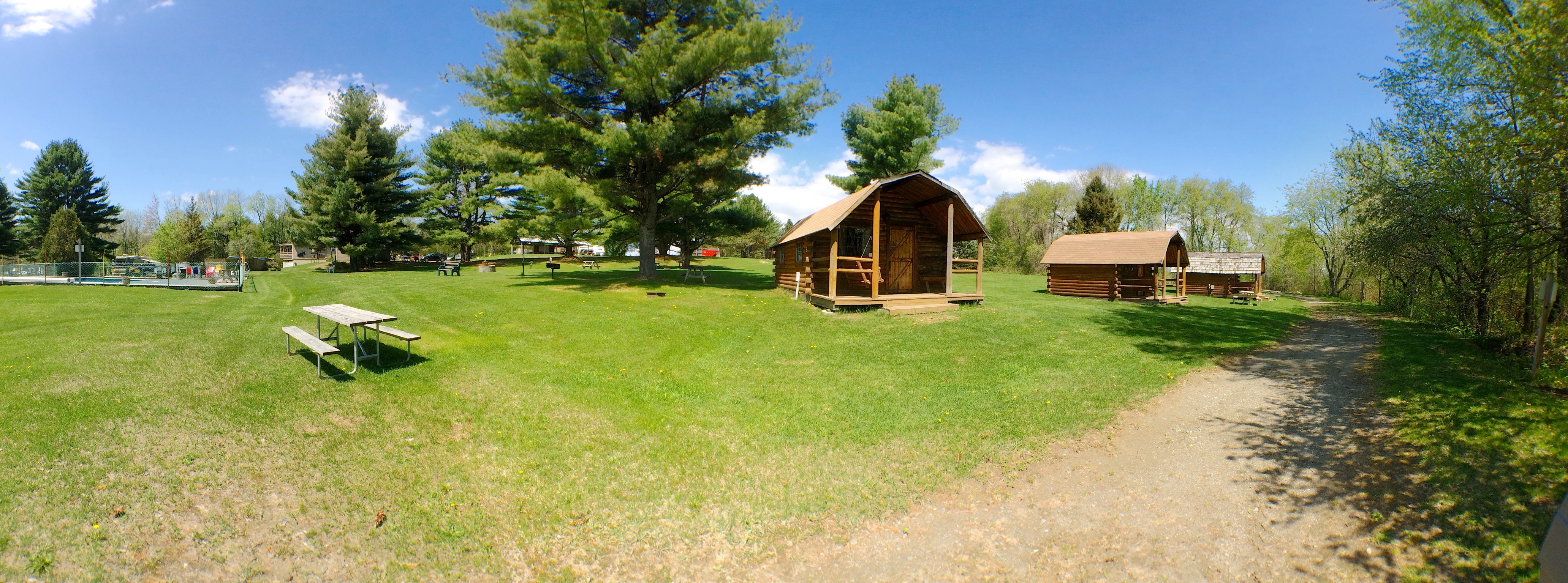 Pool and camping cabins 3-5