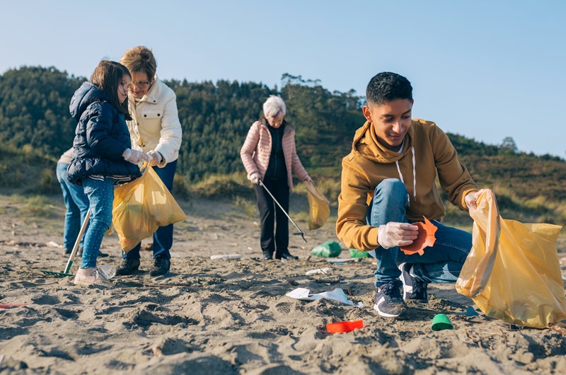 Adopt-A-Beach Fall Cleanup, September Photo
