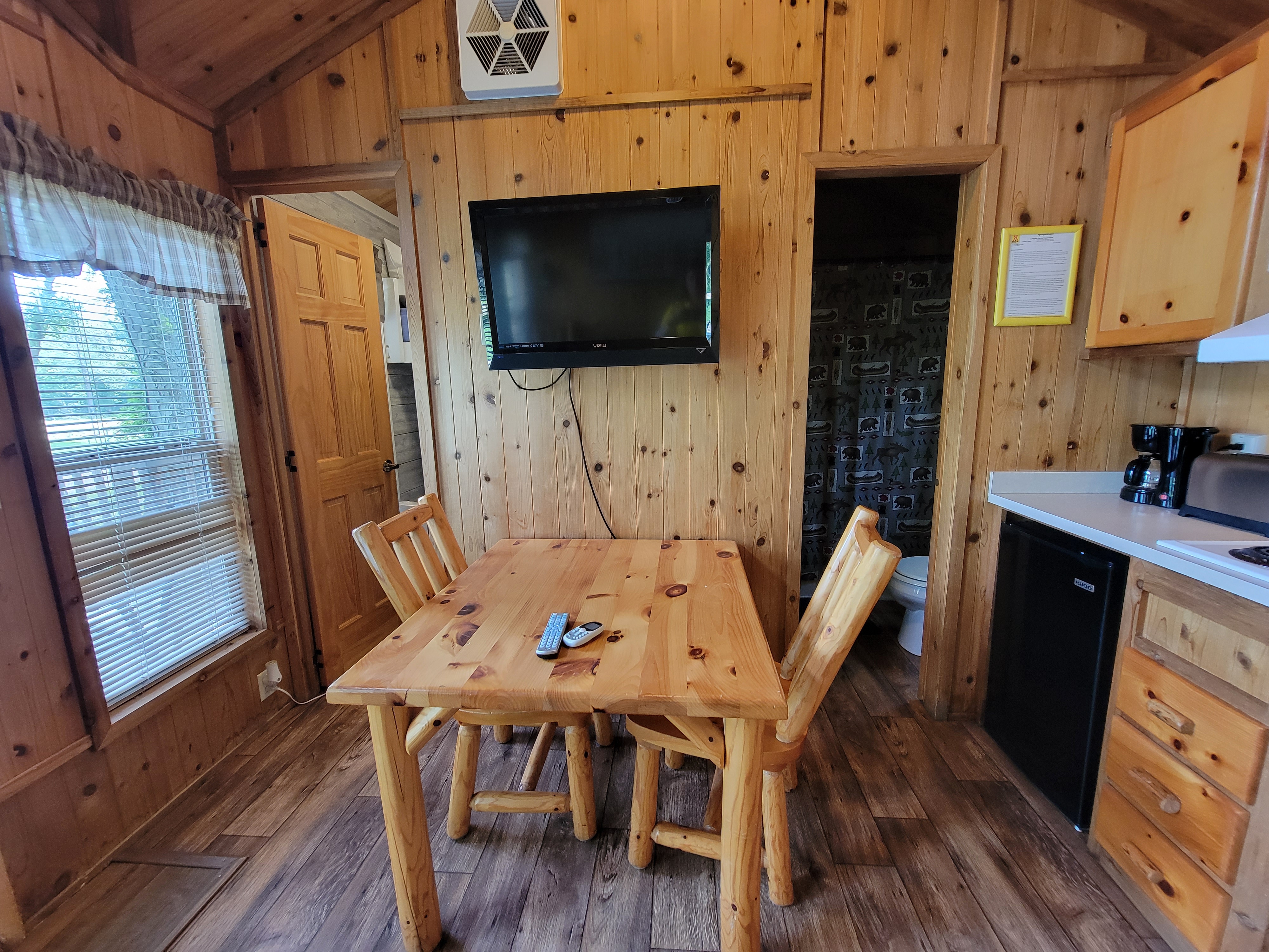 Lodge Dining Table