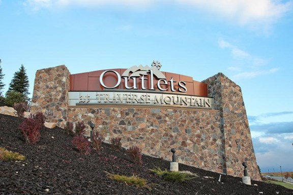 Outlets at Traverse Mountain