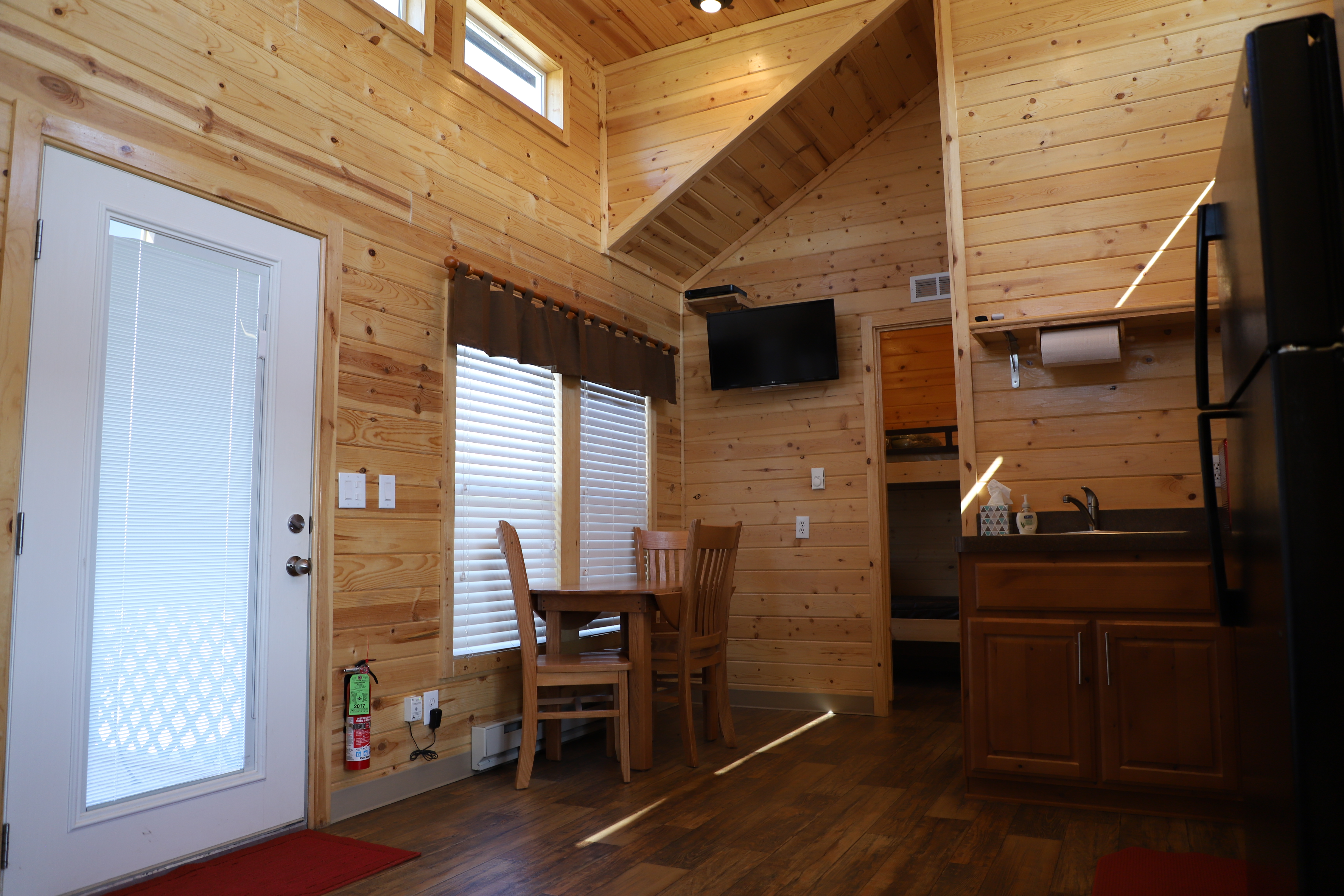 lodge 8 living room