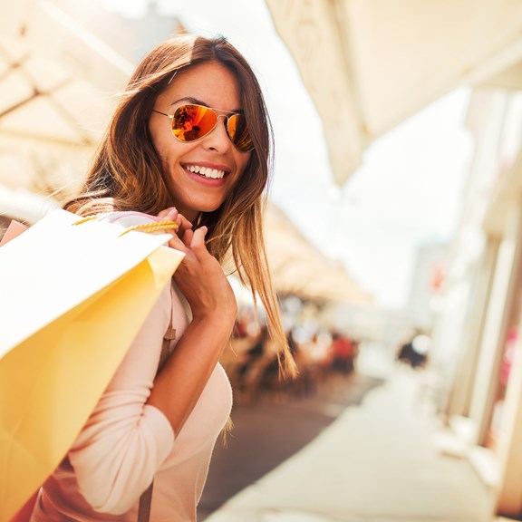 Outlet malls