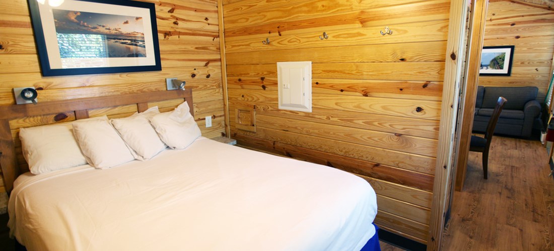 This cabin comes furnished with linens for the queen bed.