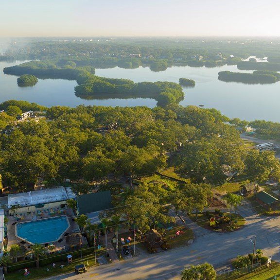 Plan a trip to Desoto Lakes, Florida
