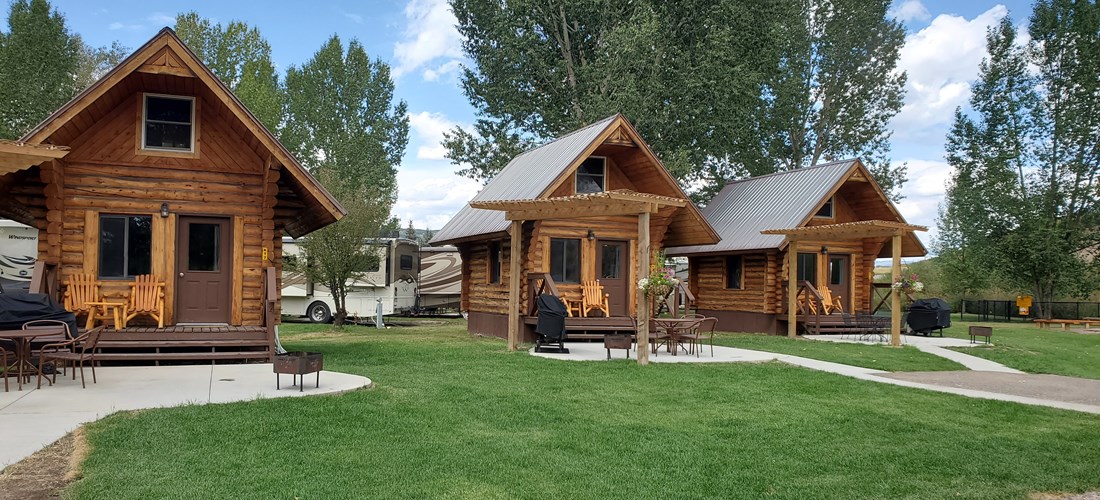 Cozy Cottages: KT7,KT8, KT9