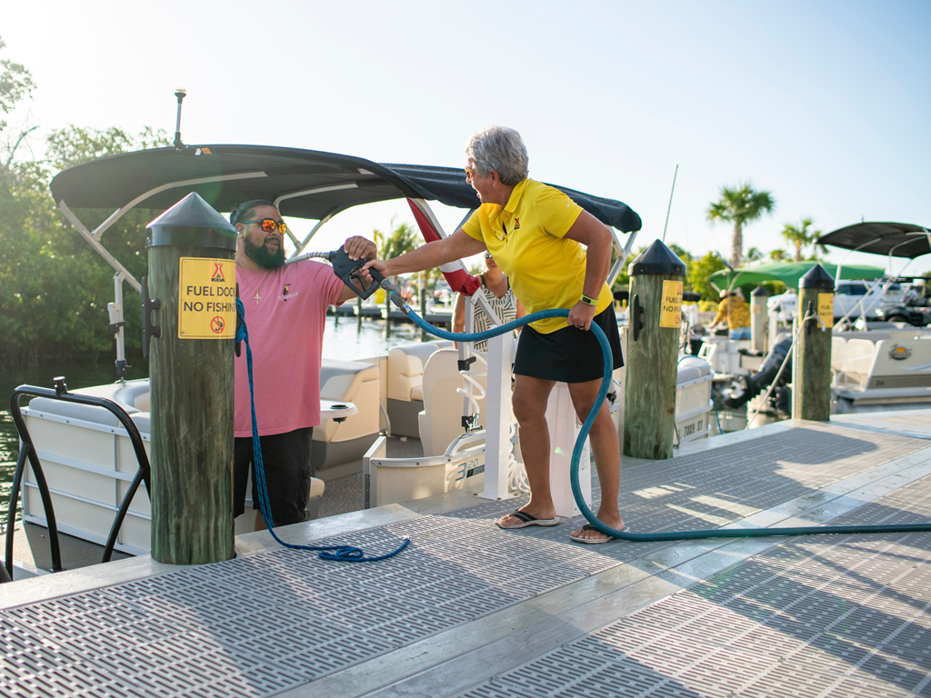 Sugarloaf Key Marina: Fuel, Bait, Fishing License
