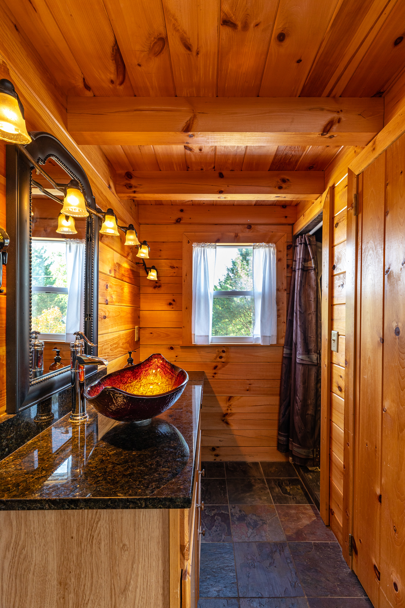 FARMHOUSE BATHROOM INSIDE BEDROOM