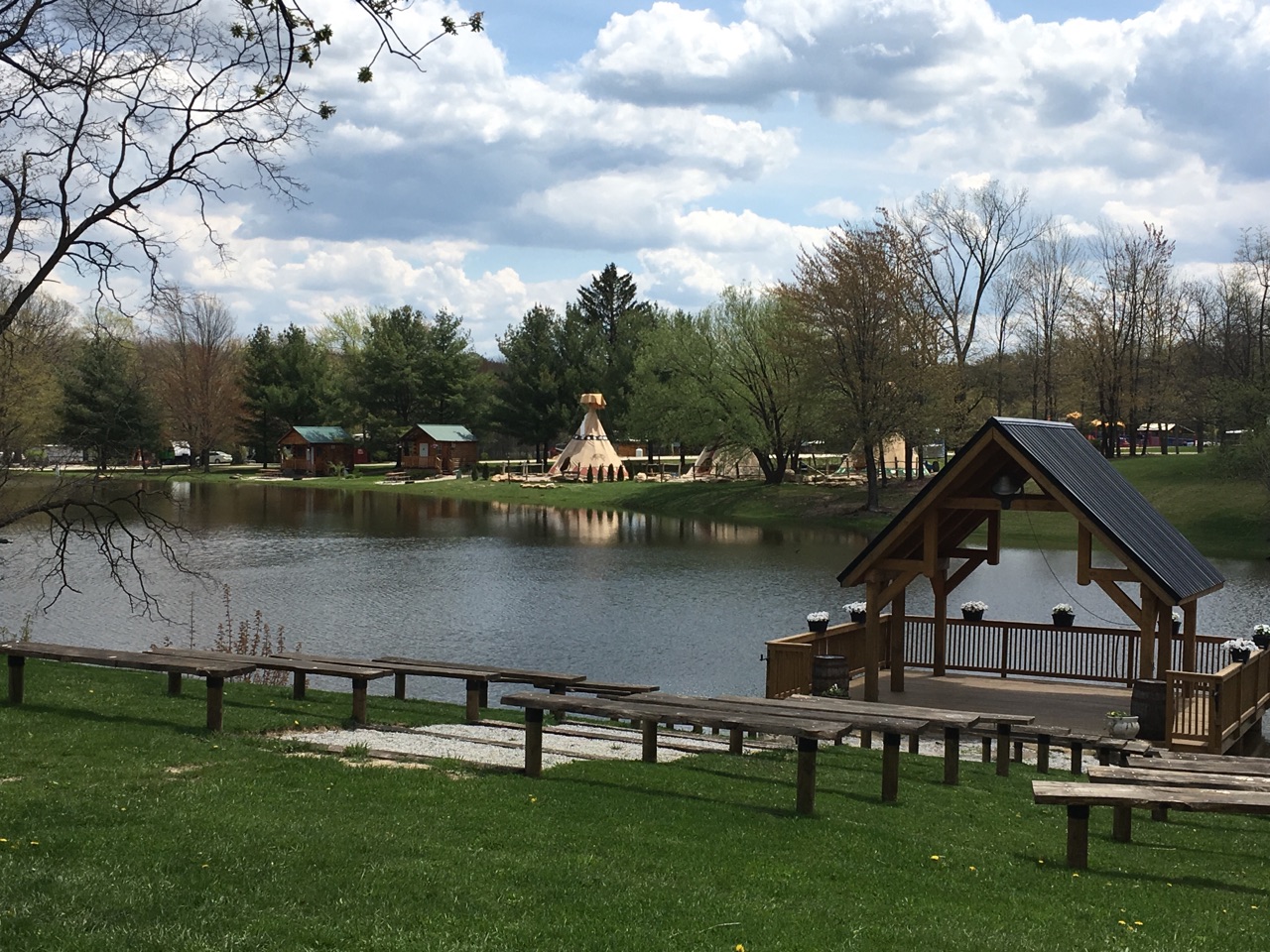 Thompson, Ohio Lodging Thompson / Grand River Valley KOA
