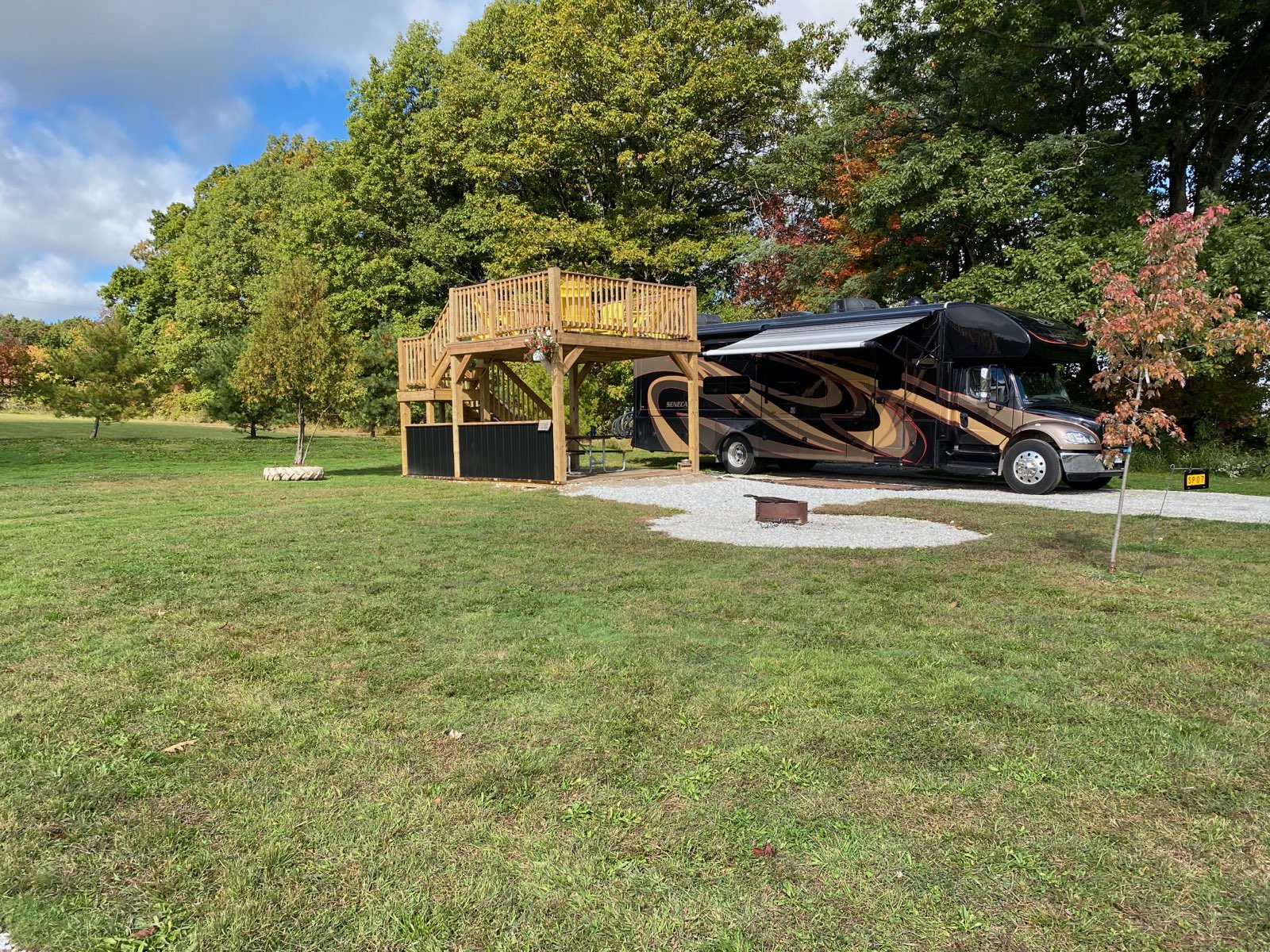 Thompson, Ohio RV Camping Sites Thompson / Grand River Valley KOA Holiday