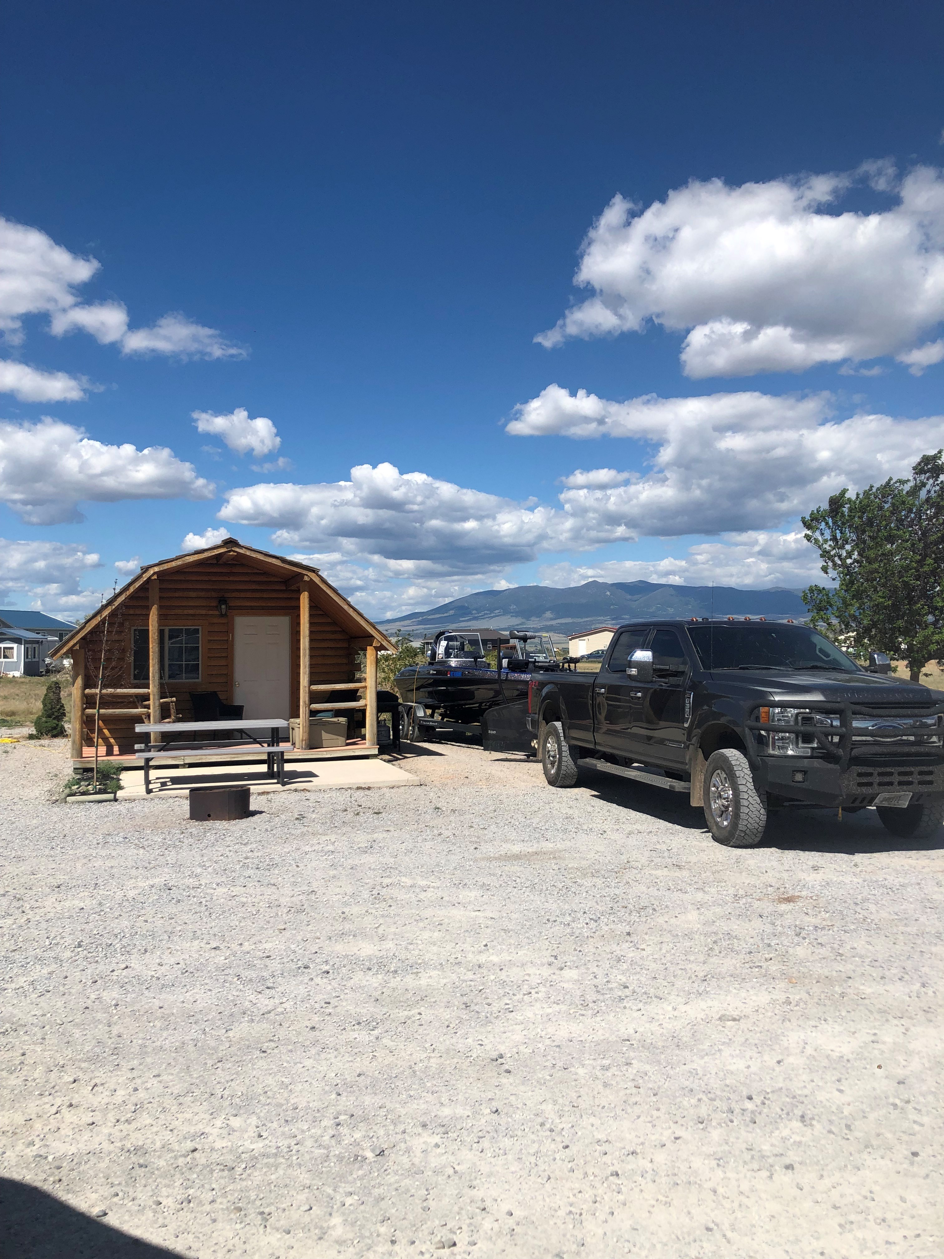 Townsend, Montana Lodging Townsend / Canyon Ferry Lake KOA Journey