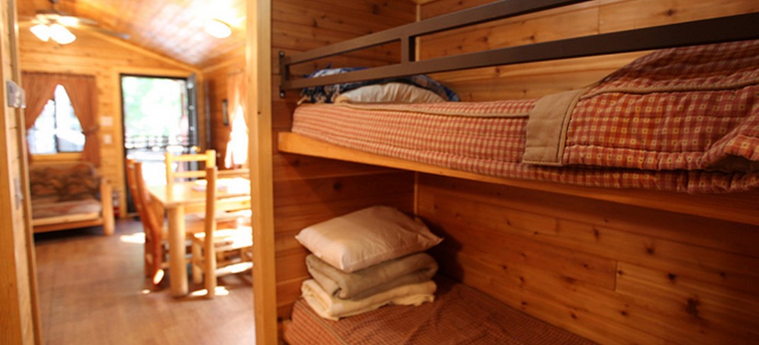 Bunk Area, Bedding included