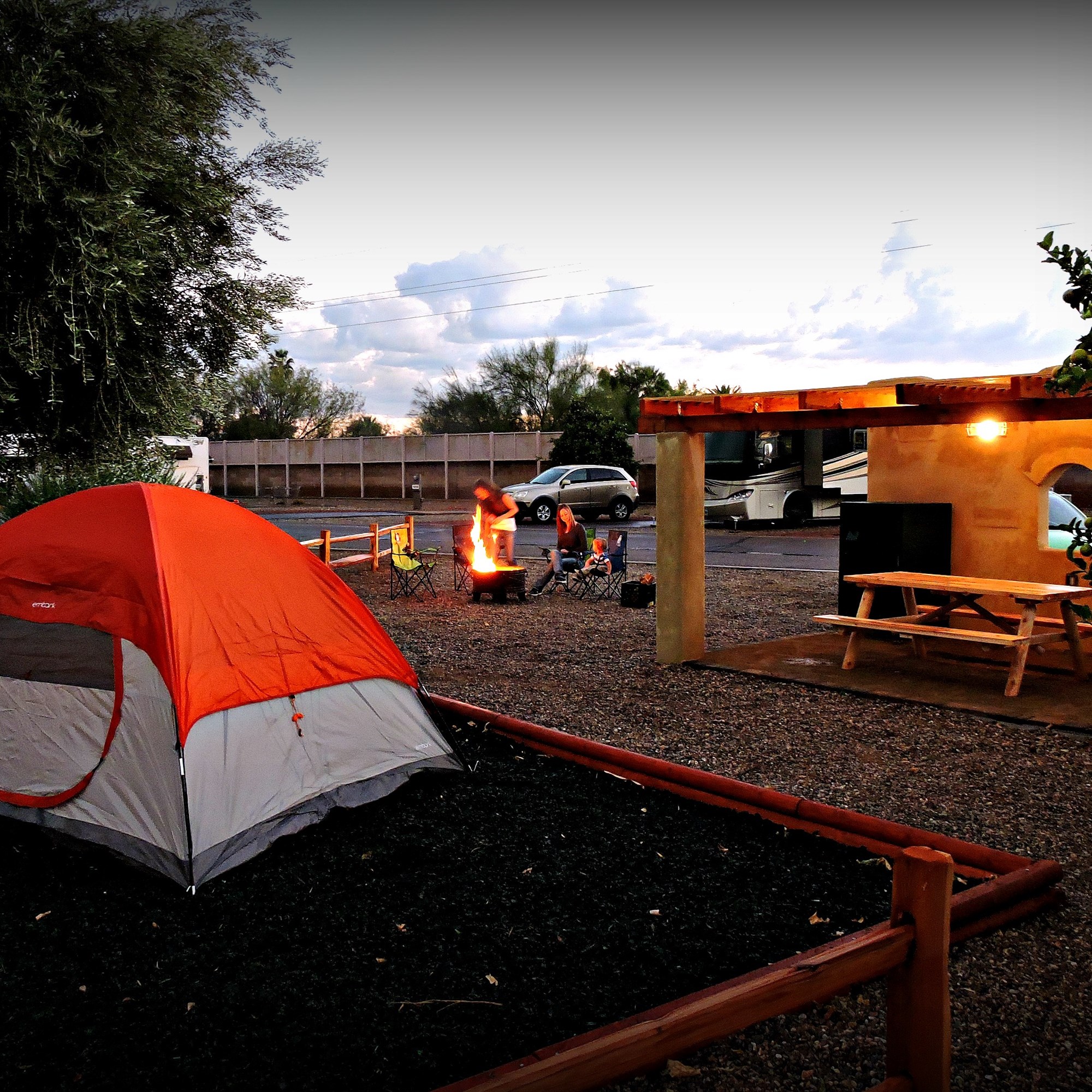 Tucson, Arizona Camping Videos Tucson / Lazydays KOA