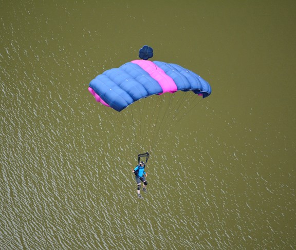 Base Jumping in Snake River Canyon