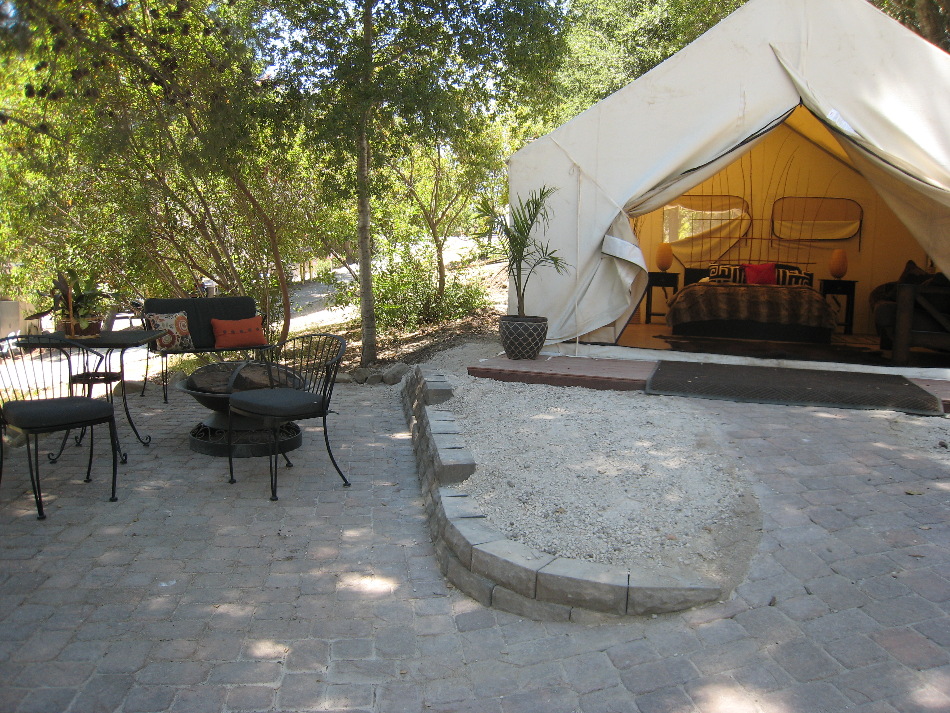 Glamping Tent (No Bathroom) Pictures Ventura Ranch KOA Holiday