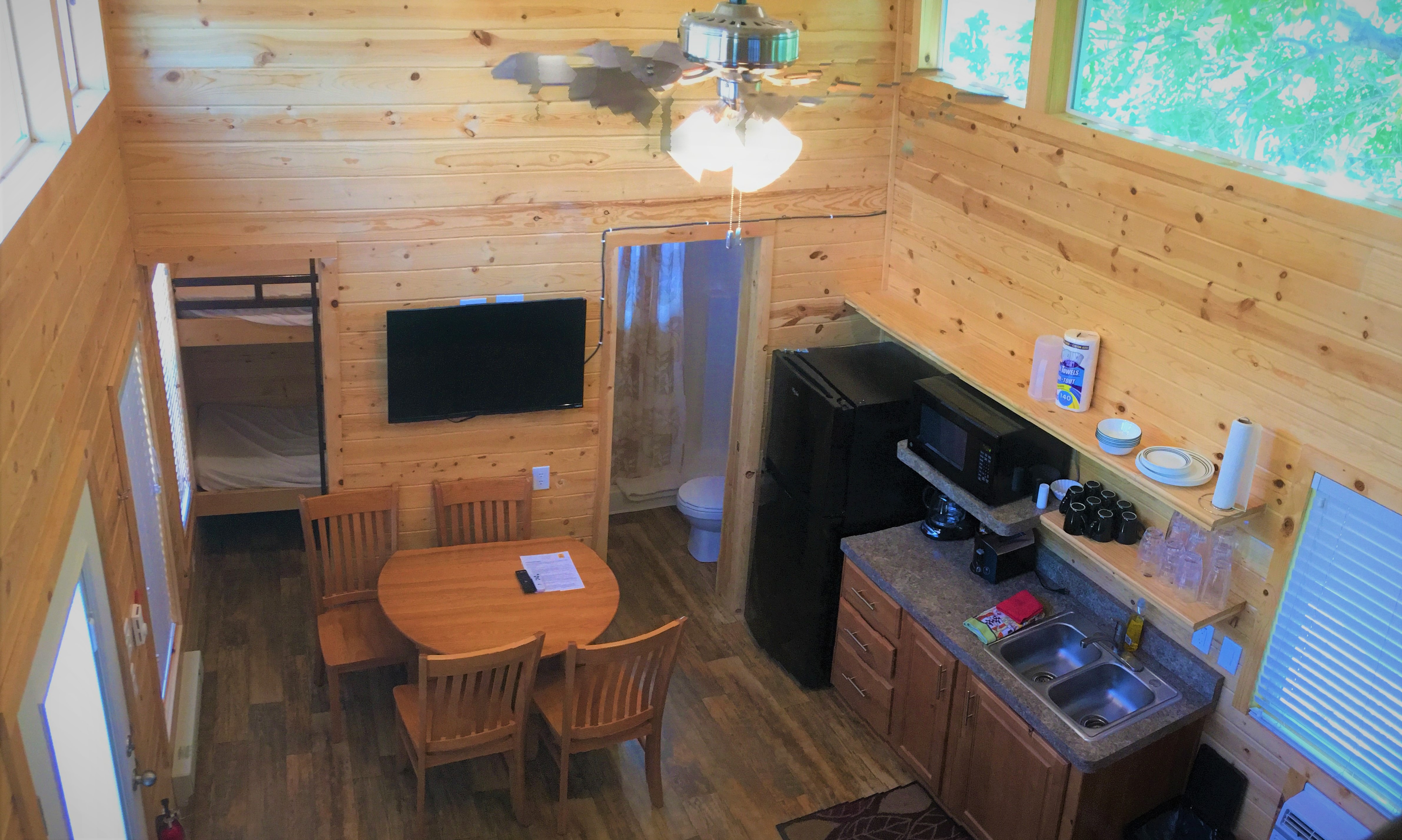 Vernal/Dinosaurland KOA Deluxe Cabin