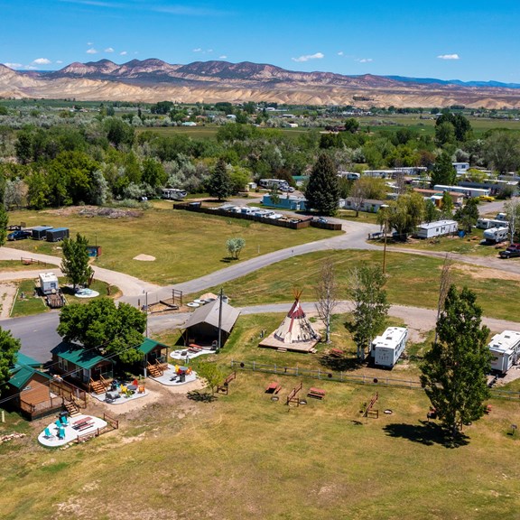 Plan a trip to Evanston, Wyoming