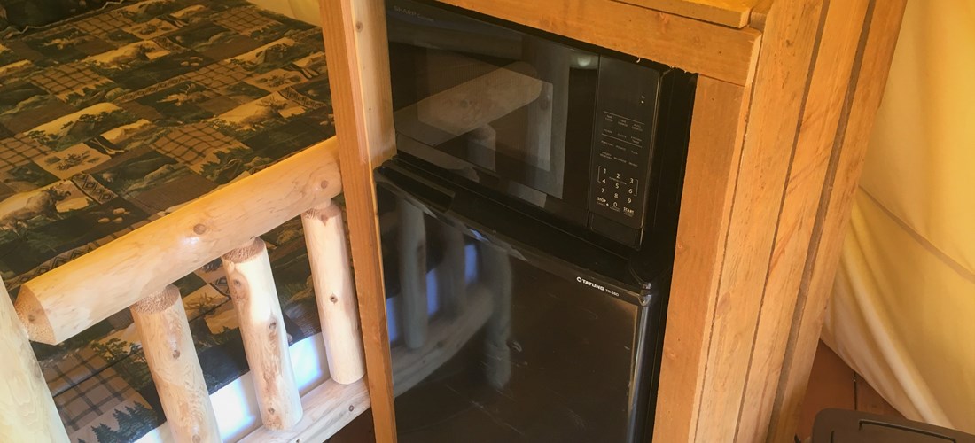 Mini fridge & microwave for your convenience.
