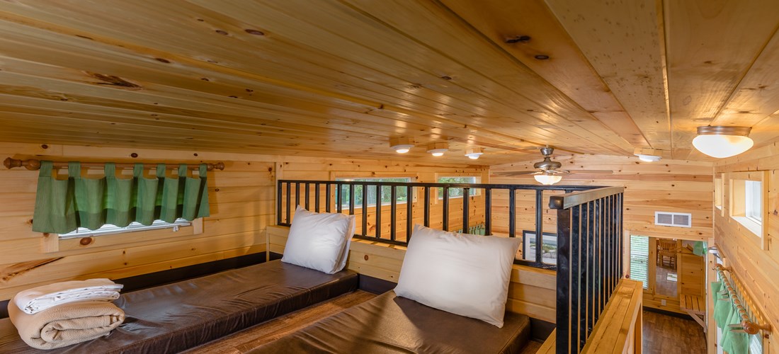 DC Handicap Sleeps 6 NEW