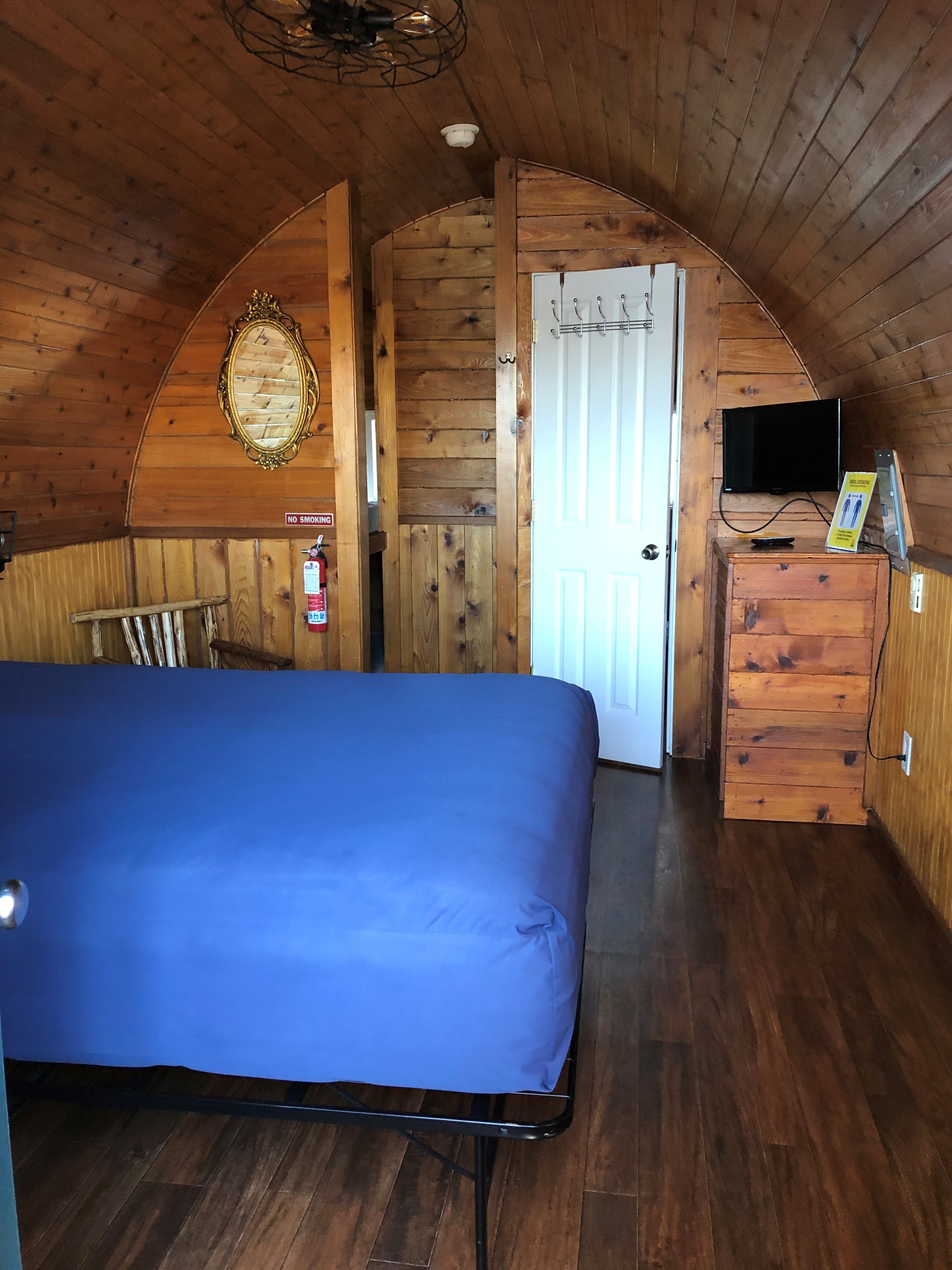 Inside Anniversary Cottage
