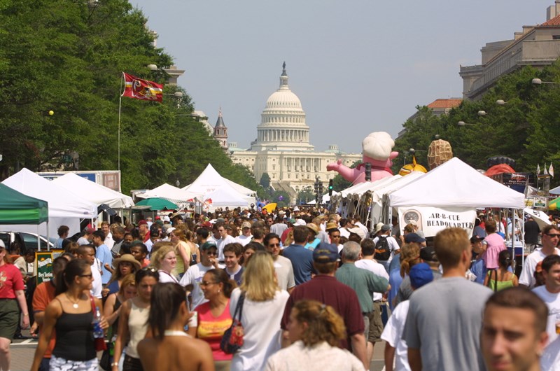 Giant National Capitol Barbecue Battle Photo