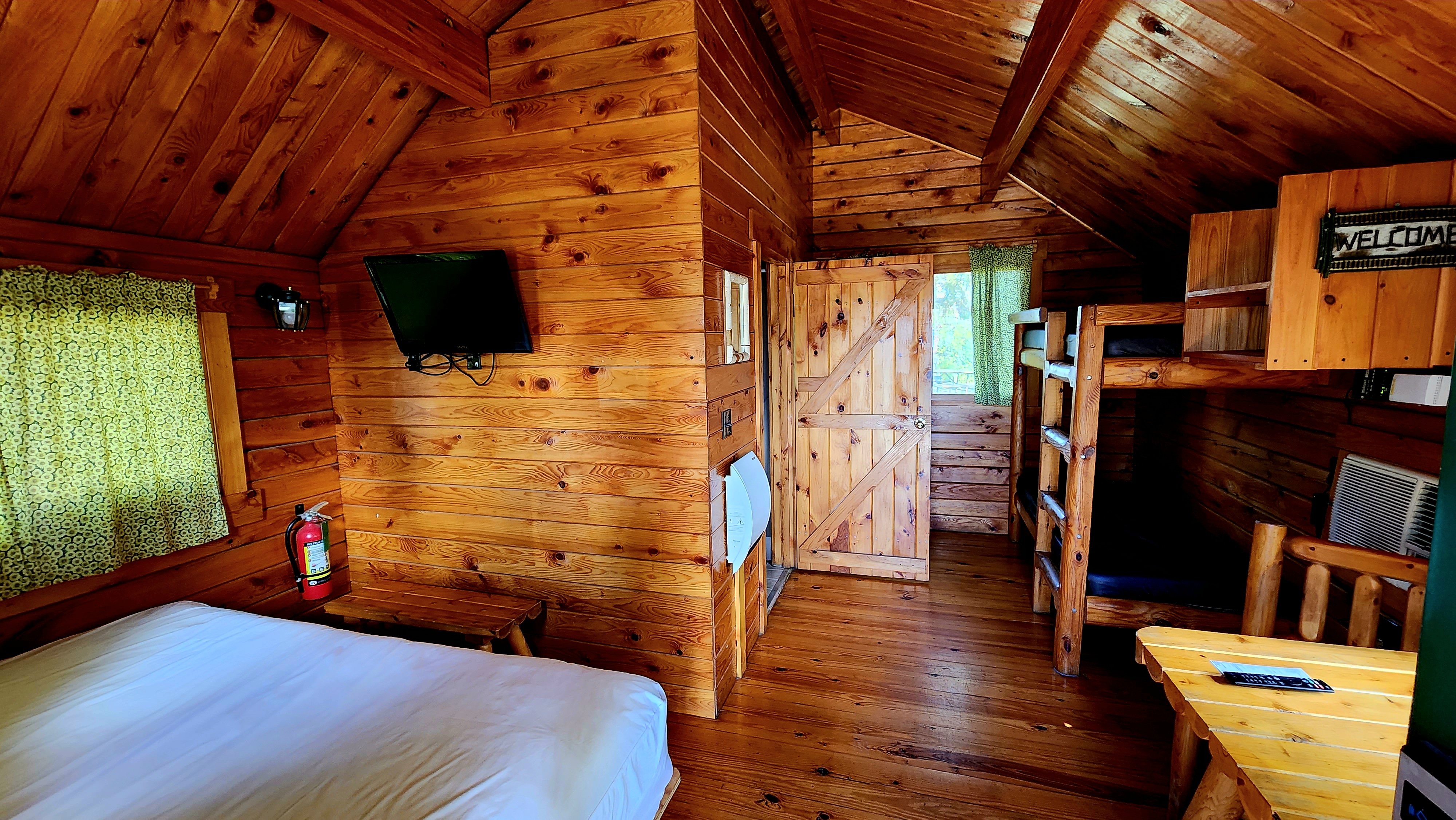Deluxe Cabins & Camping in Watkins Glen KOA