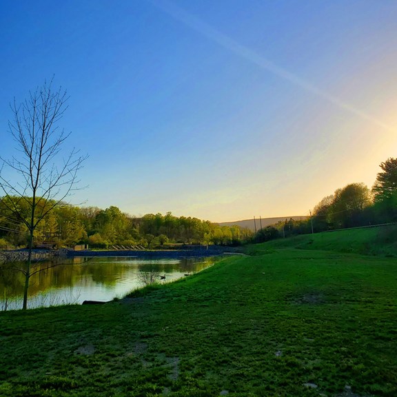Plan a trip to Dryden, New York