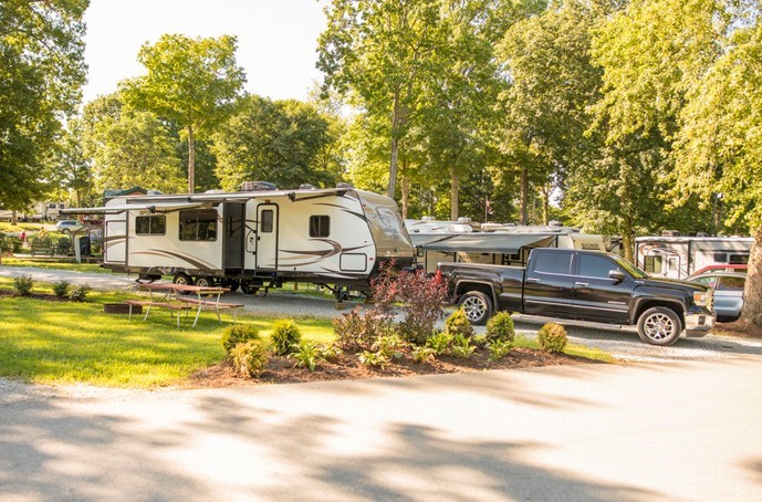 10 TIPS FOR FIRST-TIMERS FROM EXPERIENCED RV VETERANS
