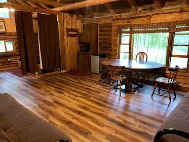 The Lodge - 8 person cabin