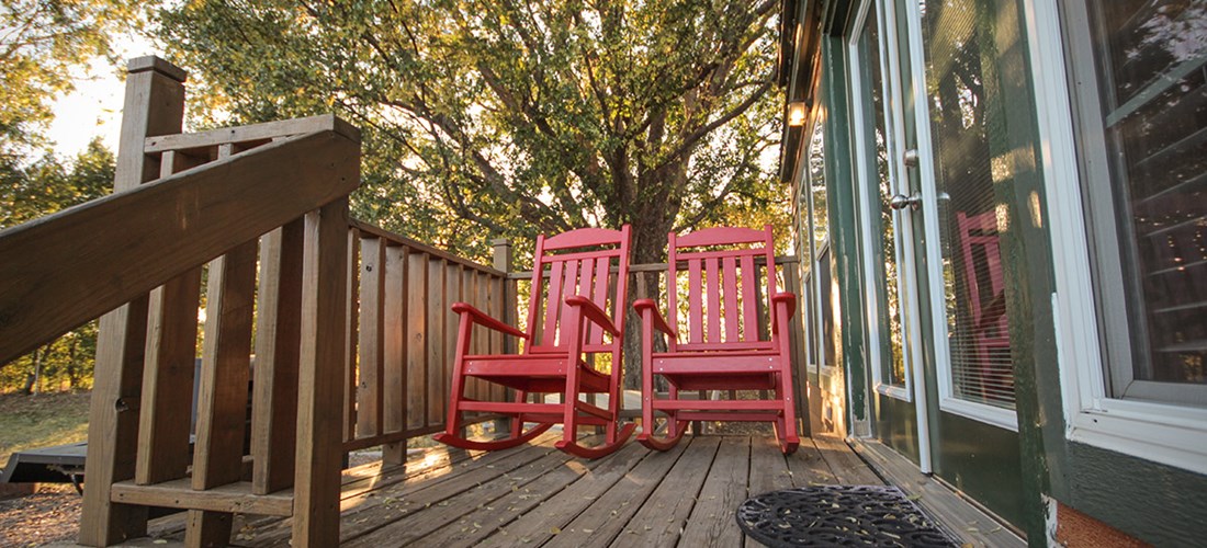 Rocking Chairs at Deluxe Cabin Loft K02