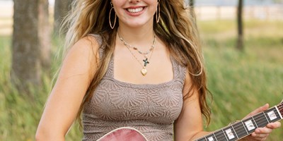 Live Music - Zerita Angell