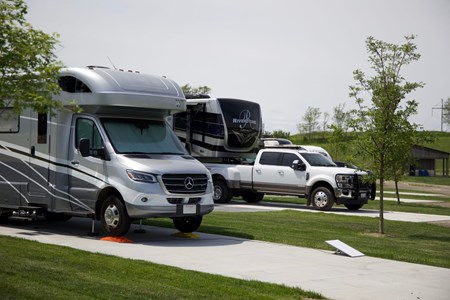 West Omaha / NE Lincoln KOA Holiday