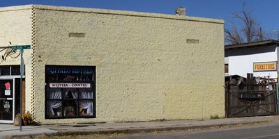A Treasure Trove for Antique, Vintage, and Thrift Shoppers!