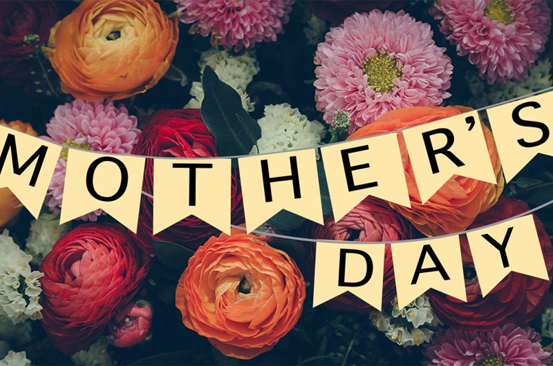 May 7-9: Mother's Day Weekend Photo