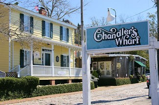 Chandler's Wharf (Shopping & Dining)