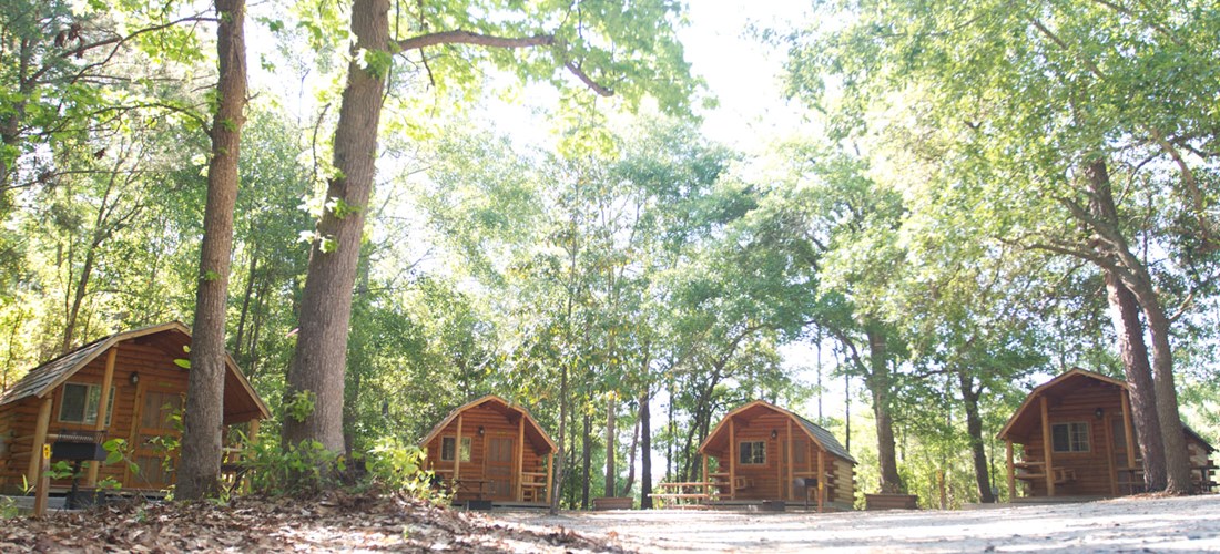 Camping Cabin Village