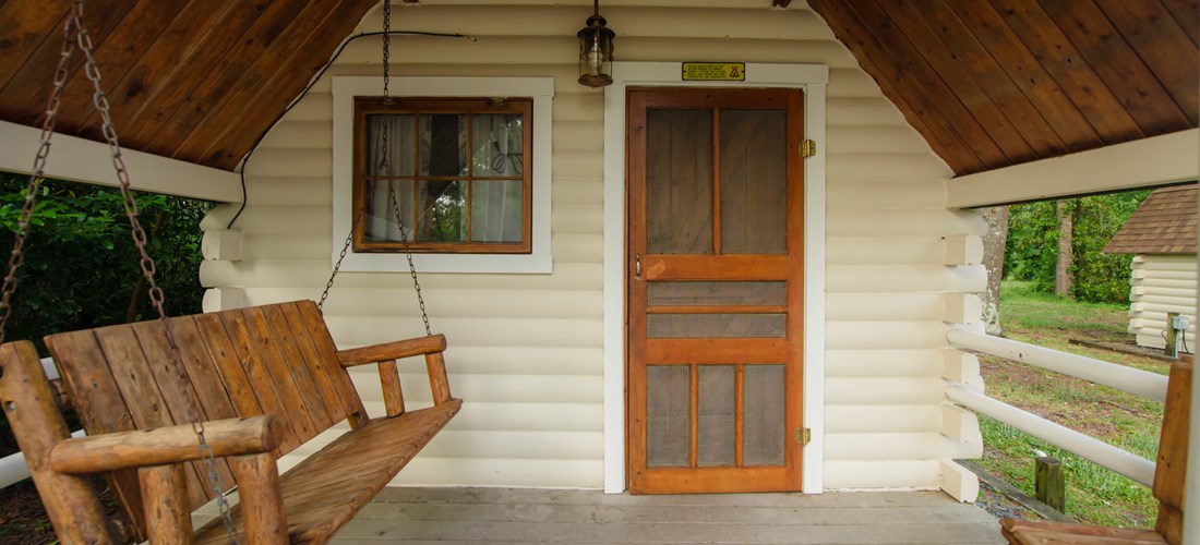 Camping Cabin K2 front porch