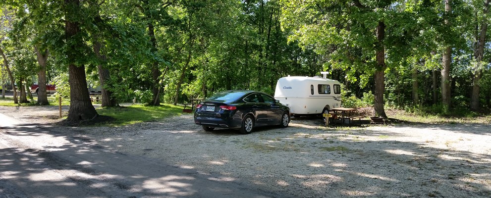 tenting/Rv with electric
