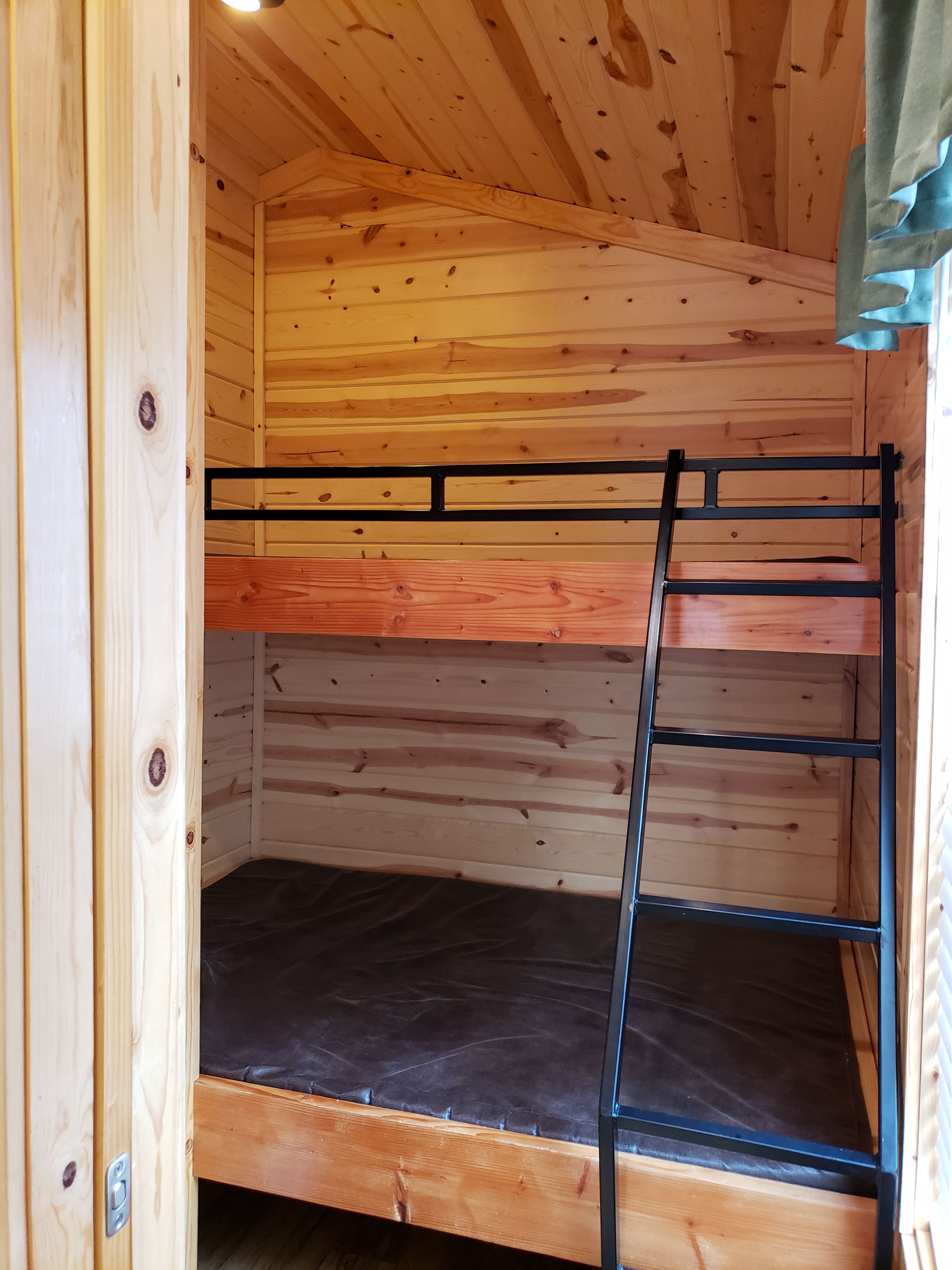 Deluxe Bunk