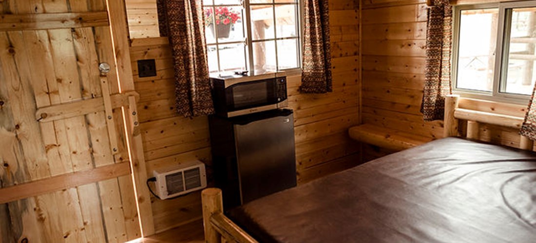 1 Room Camping cabin with a/c, tv and small refrigerator