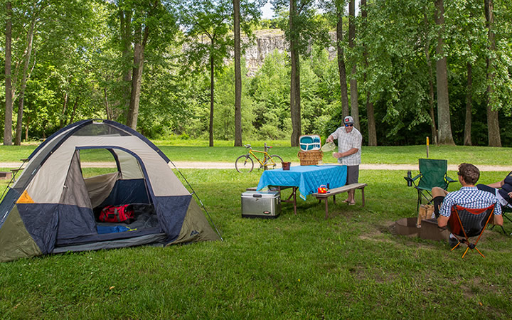 Tent Camping, Tent Sites & Campgrounds | KOA Tent Camping Near Me